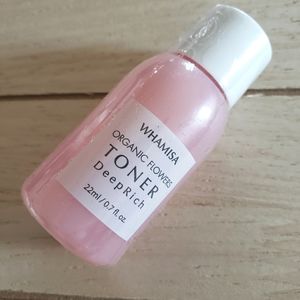 Whamisa Organic Flowers Toner. Travel size.